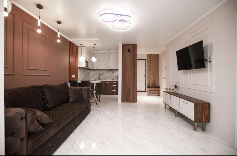 2 Bedroom Apartment On Shulginih Kropyvnytskyj Exteriör bild